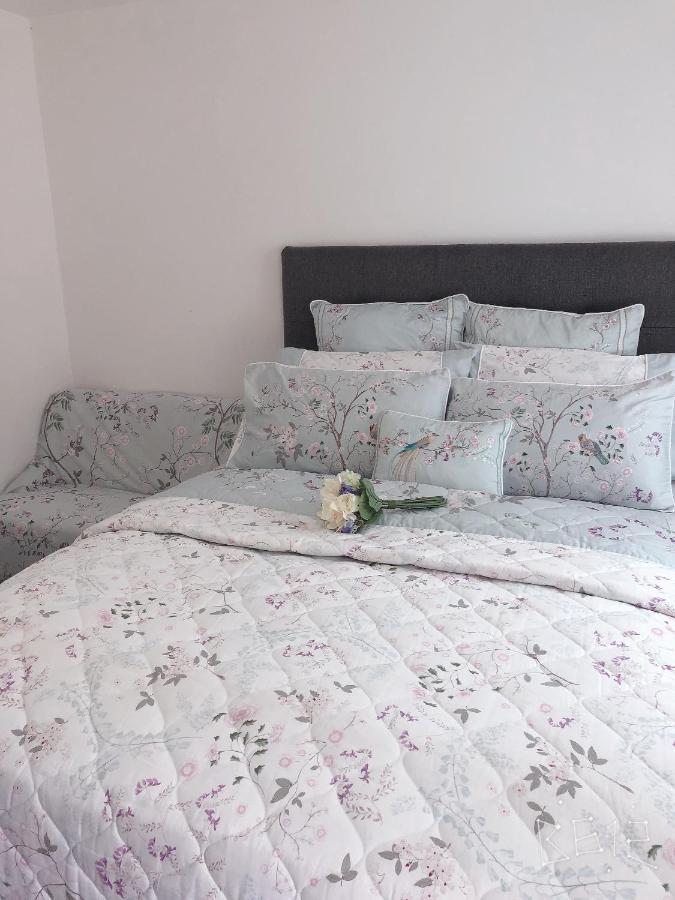 Flat 1 - Entire Modern Studio With En-Suite And Free Parking Close To Qmc, City Centre & Notts Uni Nottingham Ngoại thất bức ảnh
